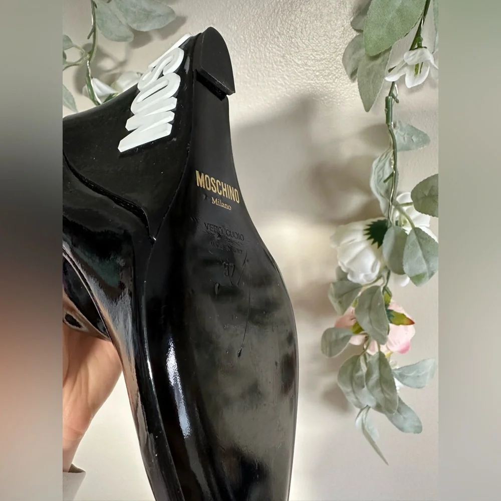 Moschino brand new
